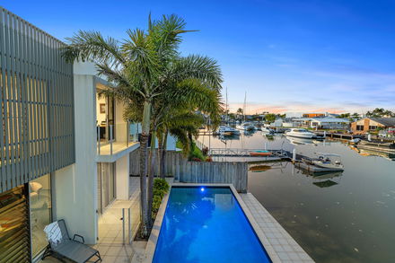 2 Waringa Court, Minyama