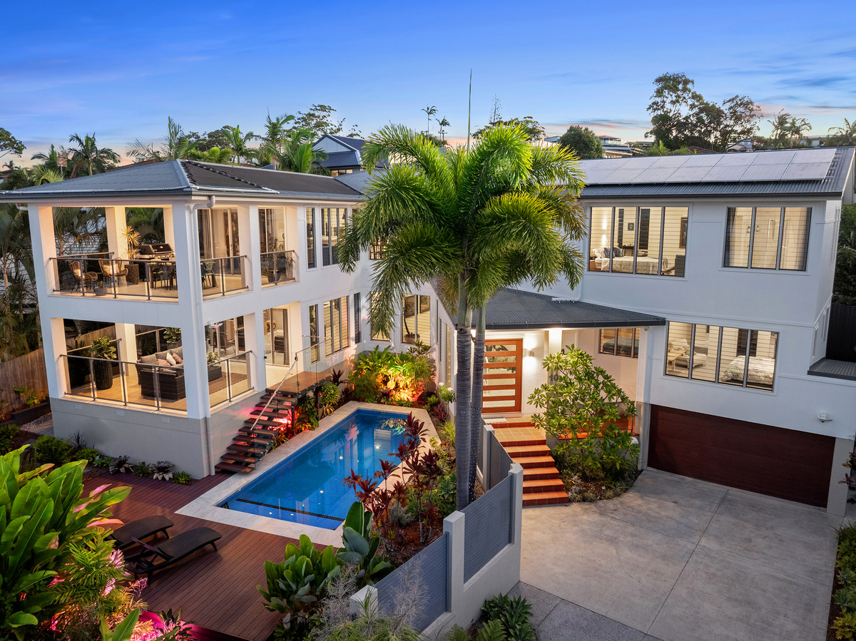 10 Crystal Waves Place, Alexandra Headland