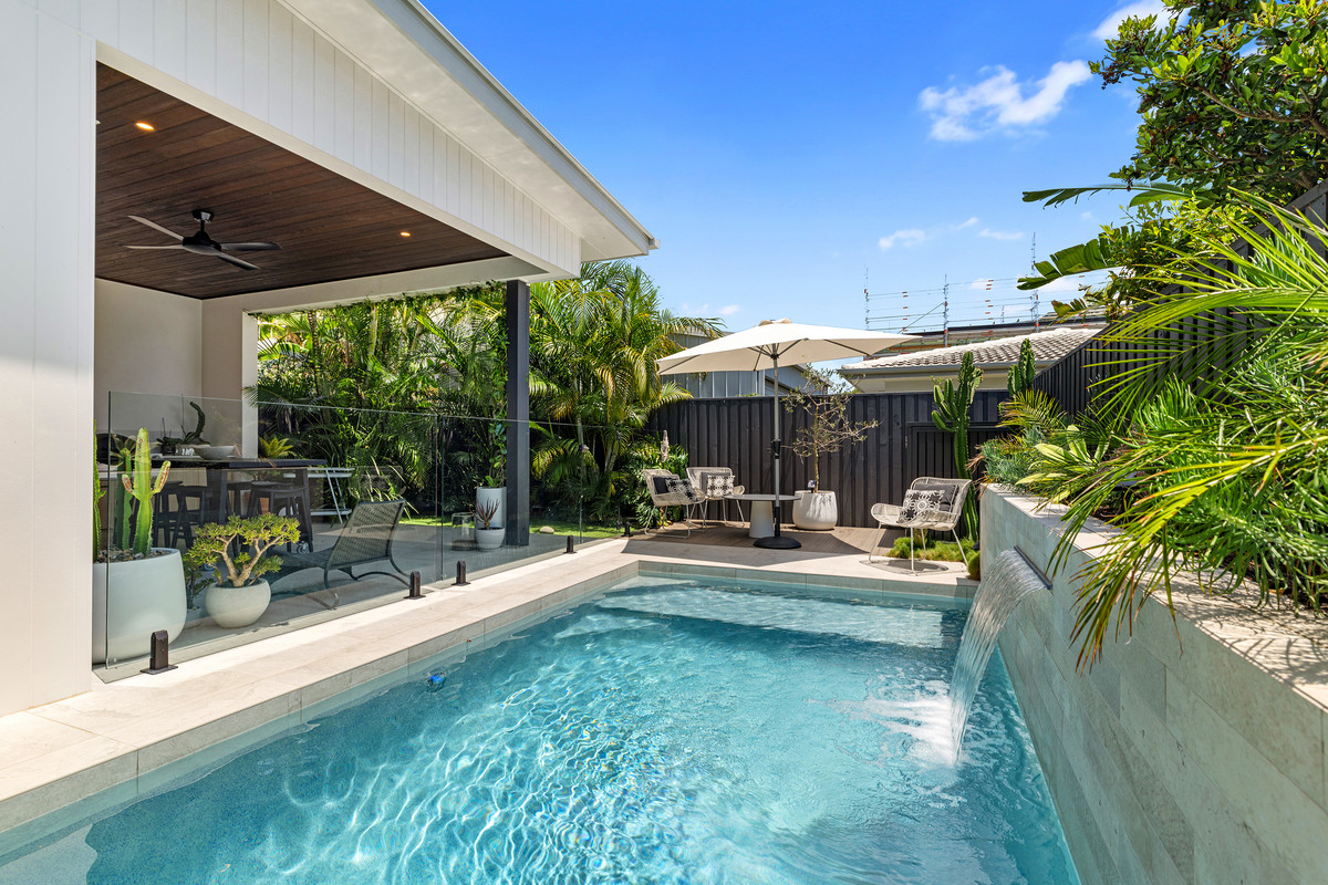 98 Oceanic Drive, Warana
