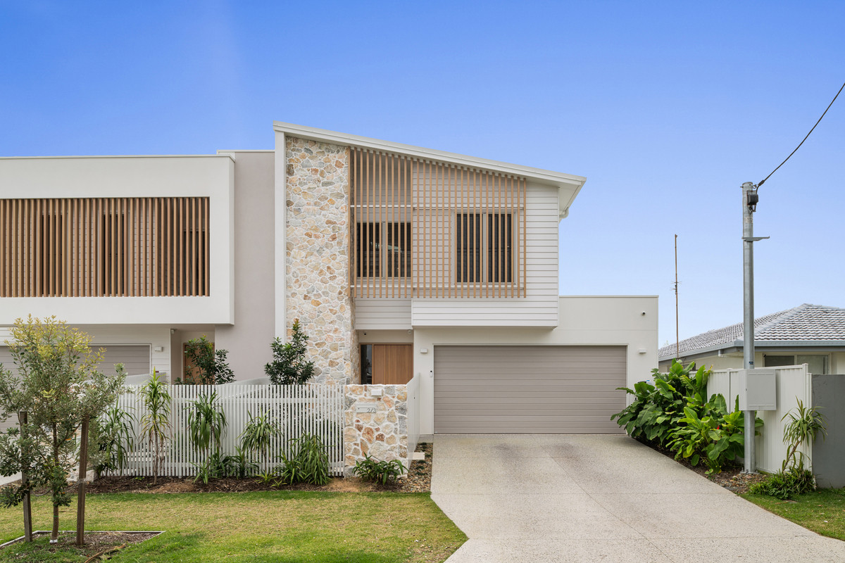 2/3 Langura Street, Warana