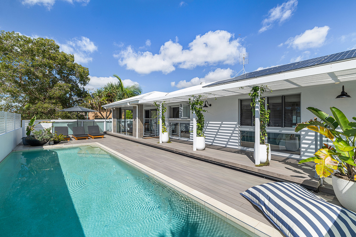 2 Lawrence Street, Mooloolaba