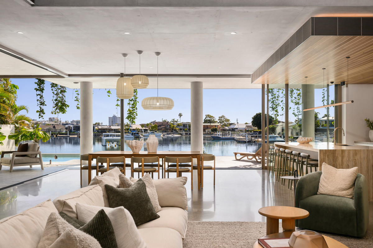 17 Neerim Drive, Mooloolaba