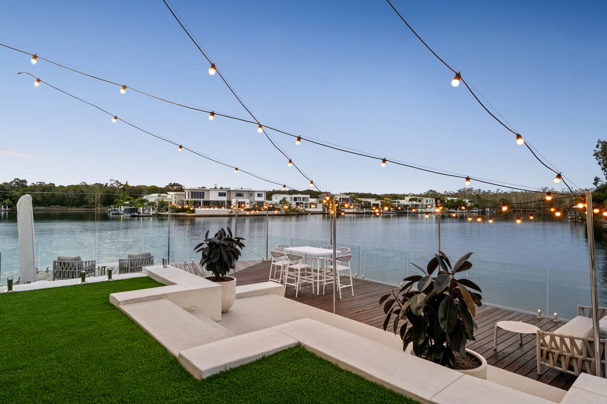 32 The Passage, Pelican Waters